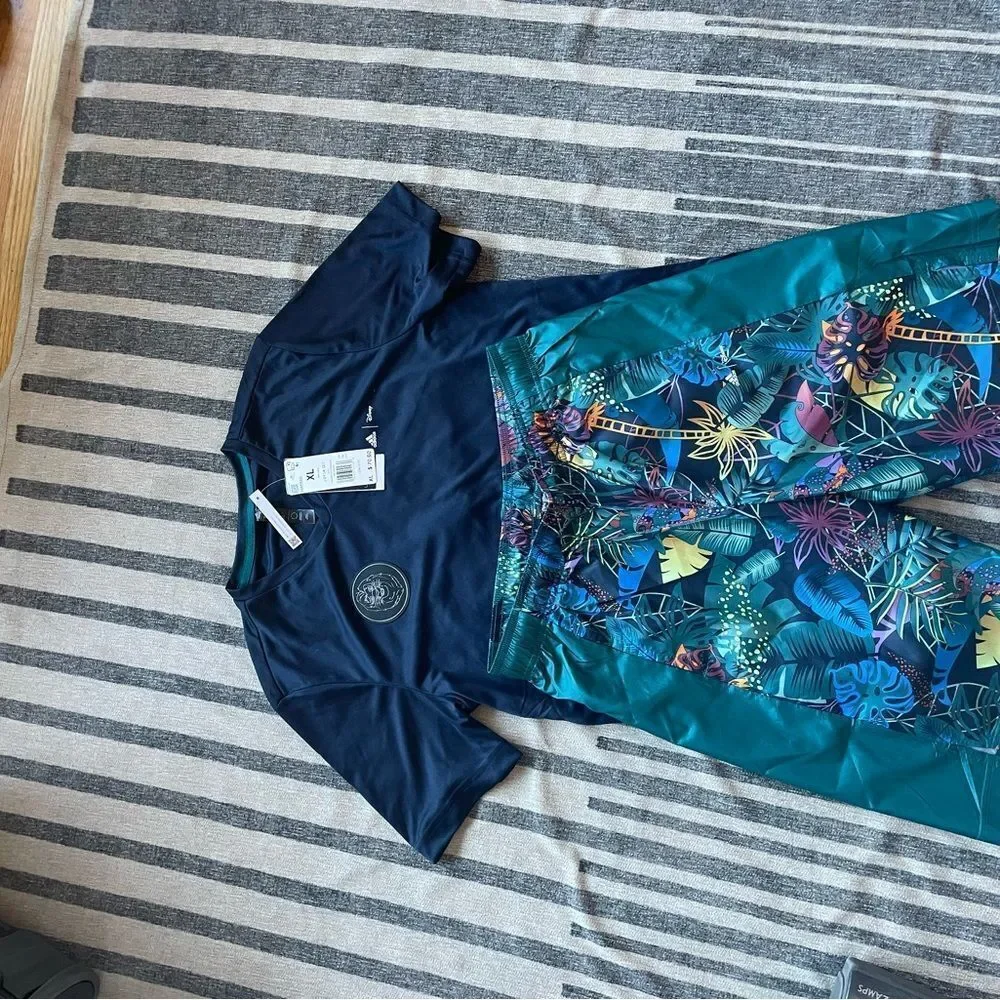 Adidas Aeroready X Disney lion king set. Boys XL. HTF!!